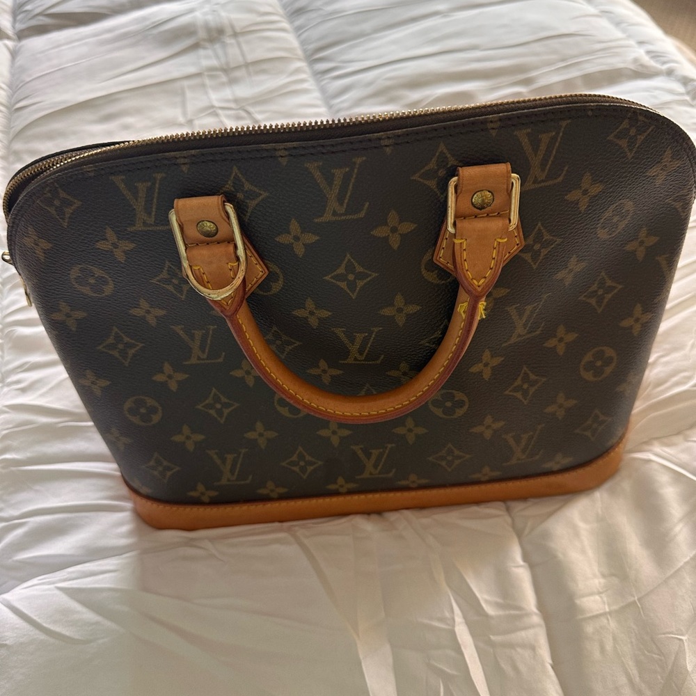 Authentic Alma handbag